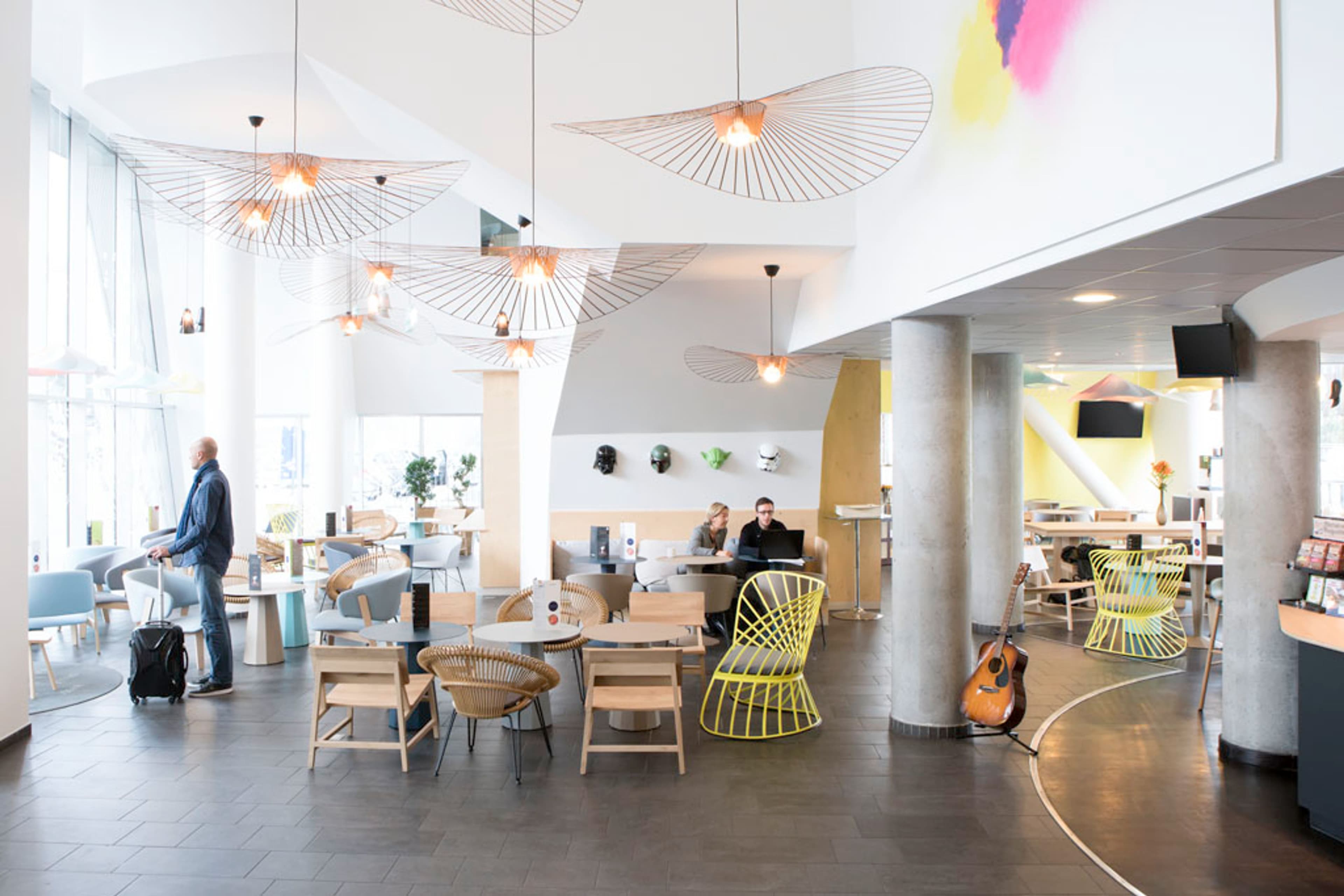 Wojo Lille - Novotel Suites Gare Europe