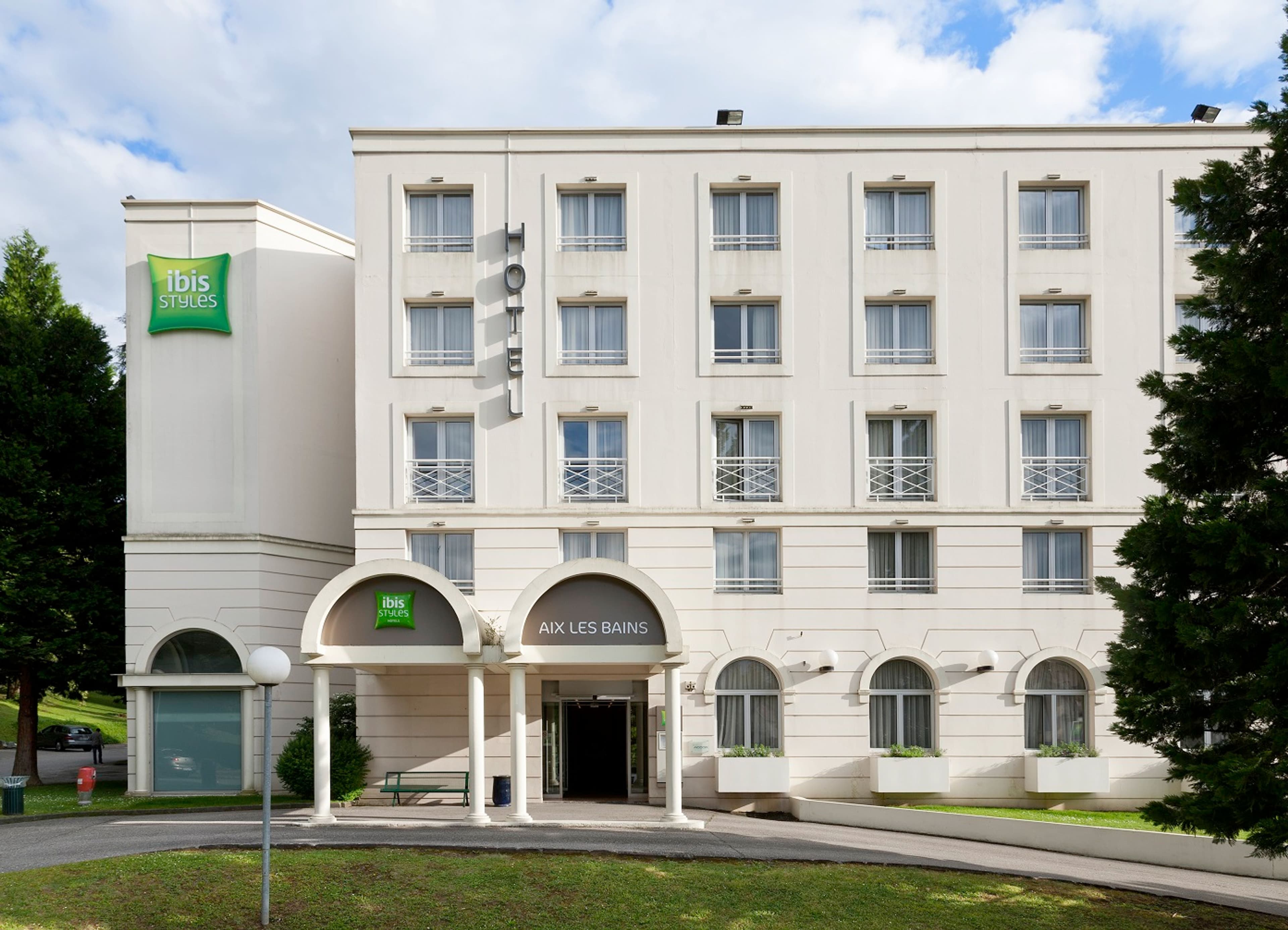 Wojo Aix les Bains - Ibis styles centre Marlioz